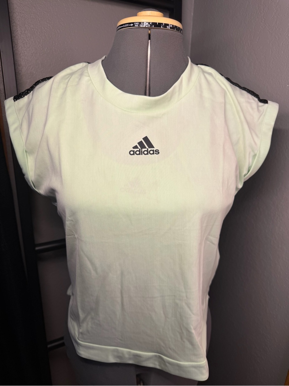 adidas Women's Glow GreenBlack mesh back 2 piece tennis top Sz:Med - Picture 2 of 7